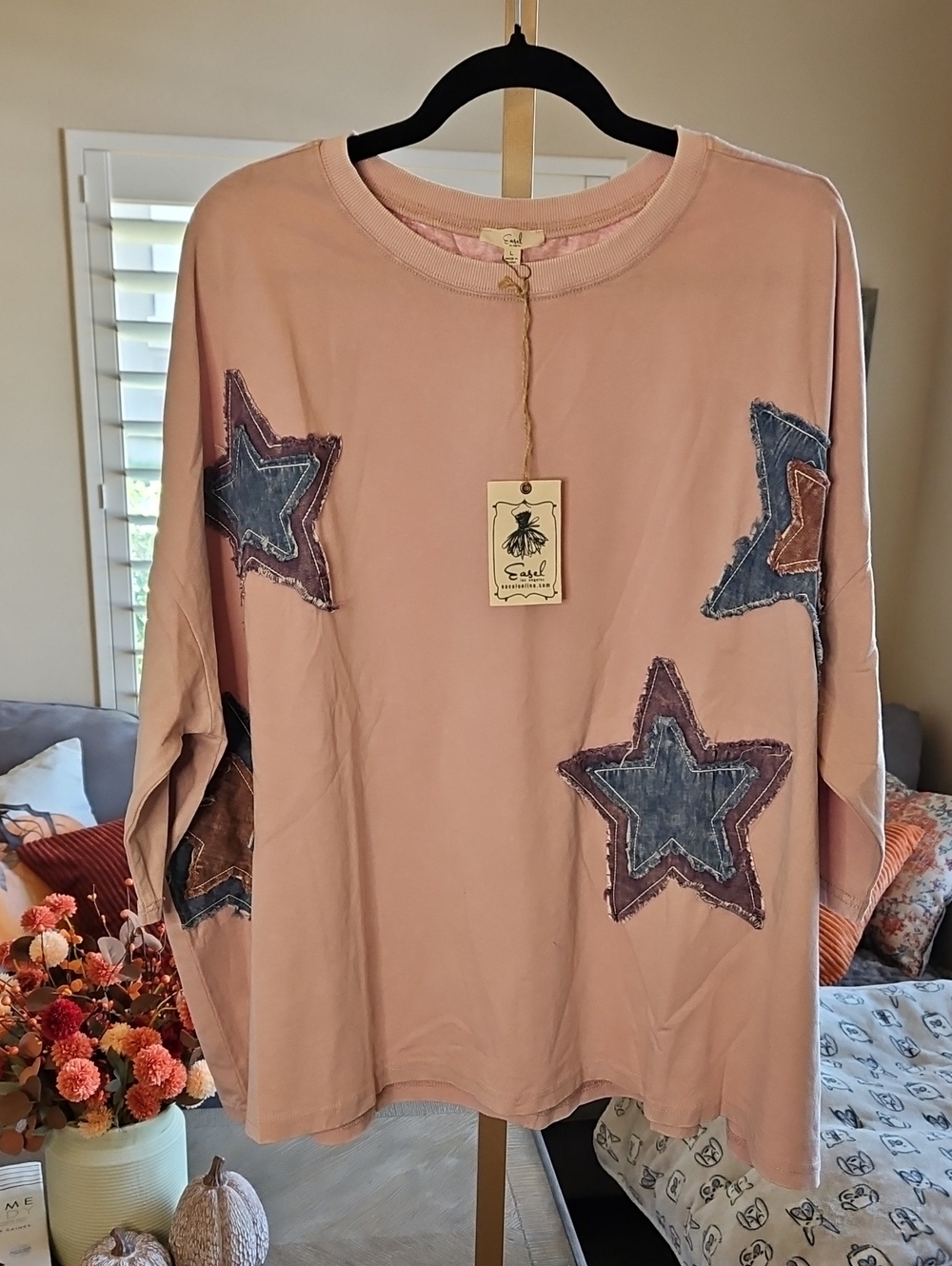 Easel Casual Pink Star Appliqué Long-Sleeve Top